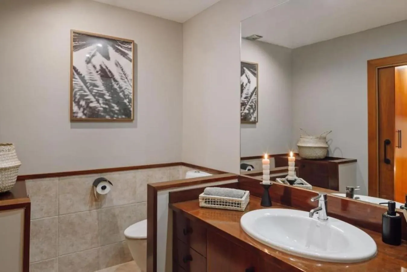 Babinga - 3 Bedroom And Balcony In Eixample Esquerra Barcelona