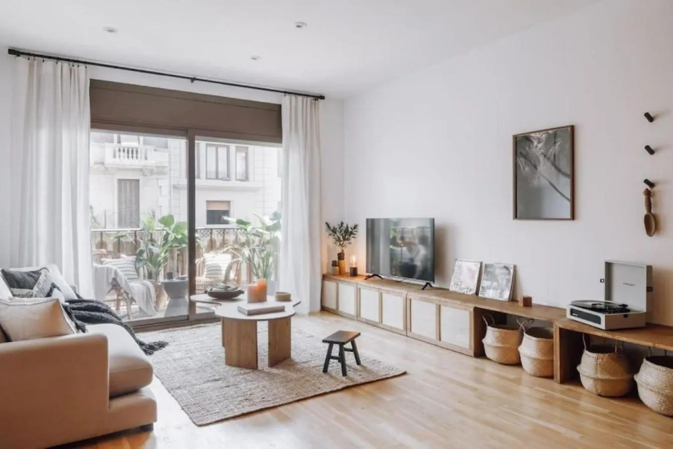 Babinga - 3 Bedroom And Balcony In Eixample Esquerra Barcelona 0*,